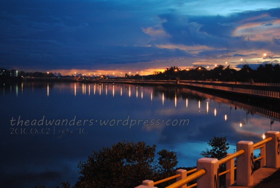 Rekindling my love affair with night photography with this very long bridge in Iloilo City