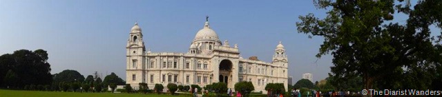 Viahera Vlogs - Kolkata - Victoria Memorial - Back Garden Panorama